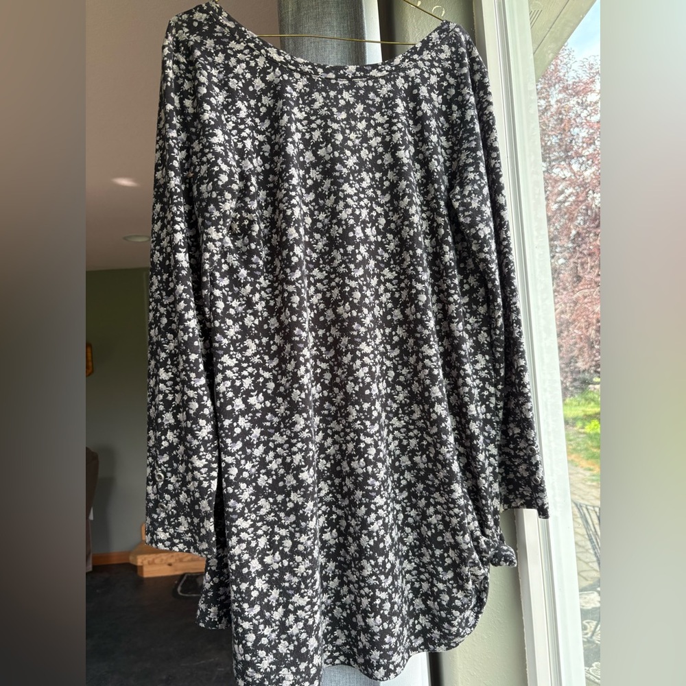 Simply Noelle Black and White Floral Dress